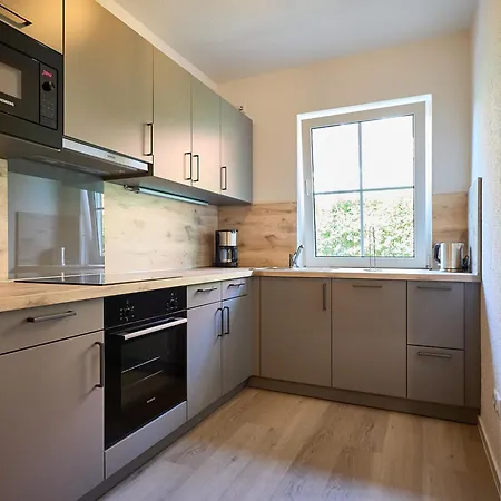 Lägenhet Neptun 10, 2 *